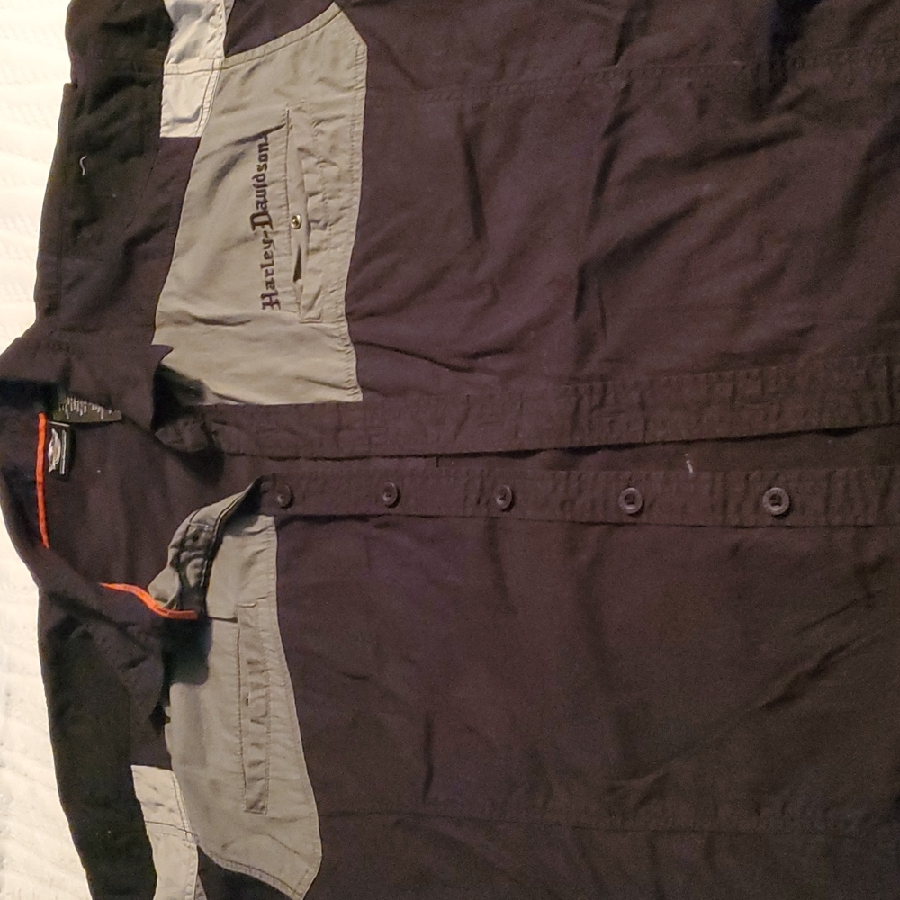 Men's Harley Davidson shirt